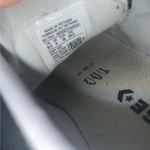 Mens converse 1 stars. Worn a few times! Size 6.5.